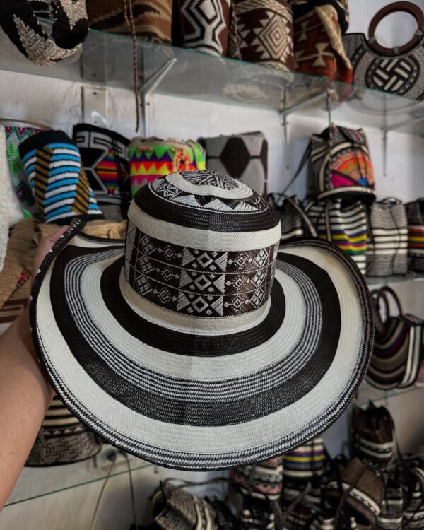 Sombrero Vueltiao - Emblema Nacional de Colombia - Image 2